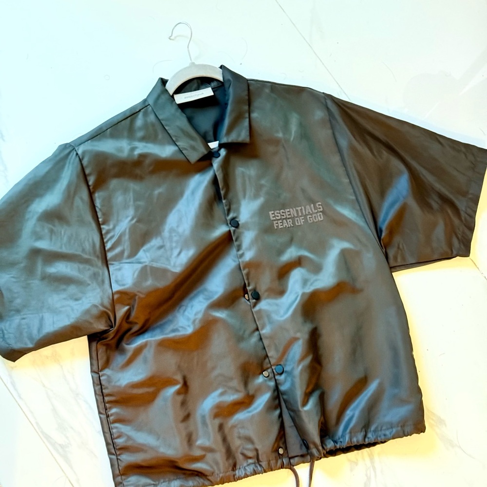 Fear of god essentials nylon shirt “wood”